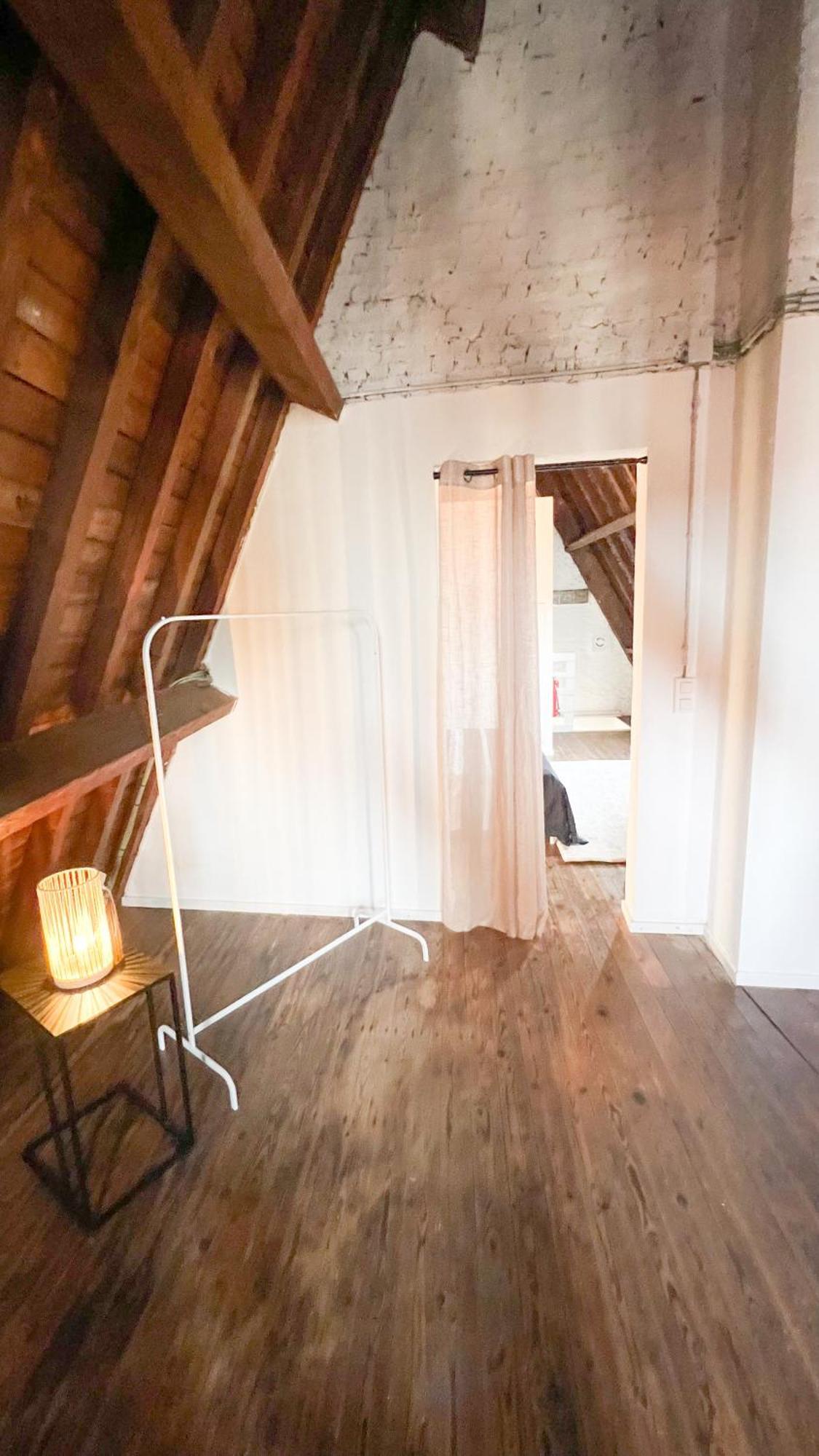 Le Faubourg Suites アントウェルペン エクステリア 写真